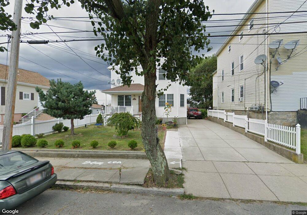 372 Birch St, Fall River, MA 02724 - photo 1