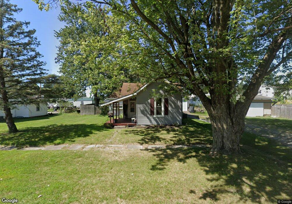 604 S Fanning St, Sheridan, IN 46069 - photo 1