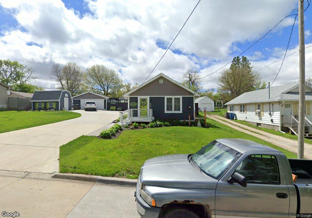 309 Hart Ave, Des Moines, IA 50315 - photo 1