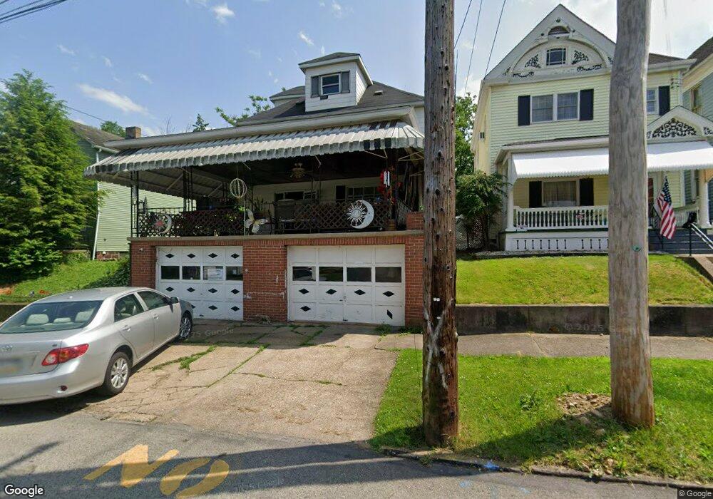 122 Franklin Ave, Vandergrift, PA 15690 - photo 1