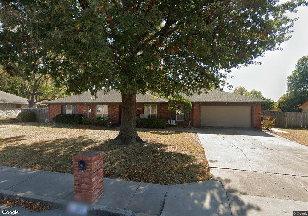 1205 W Vandever Blvd, Broken Arrow, OK 74012 - photo 1