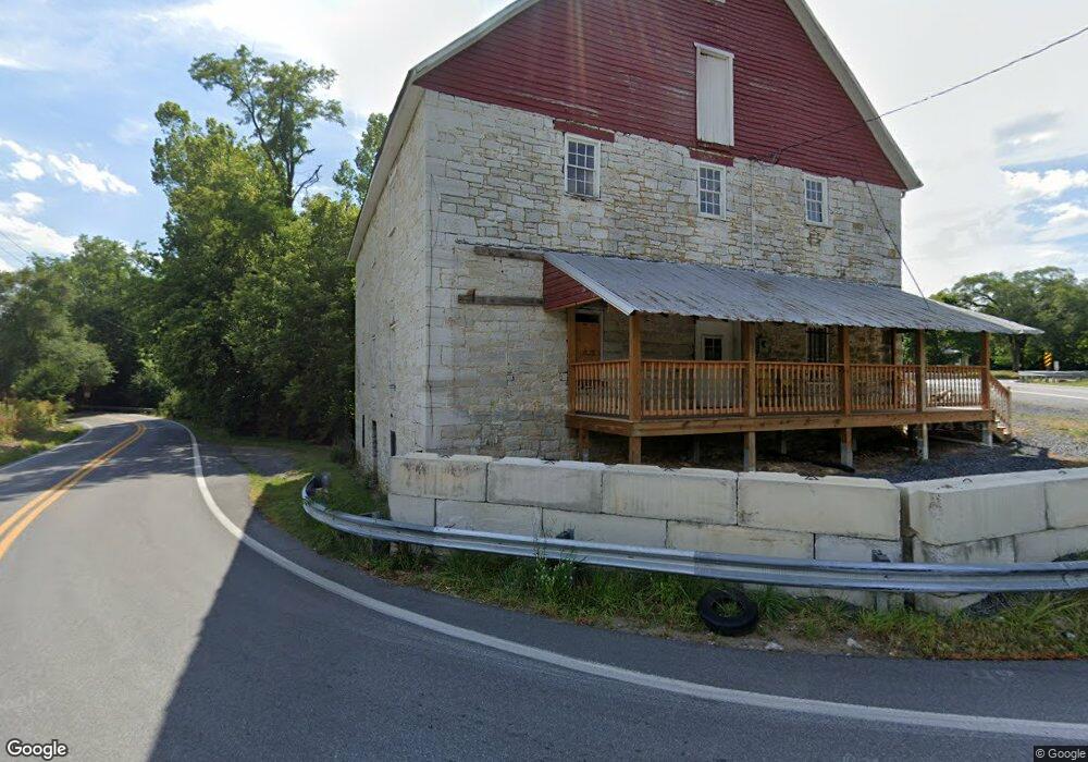 714 Giles Mill Rd, Bunker Hill, WV 25413 - photo 1