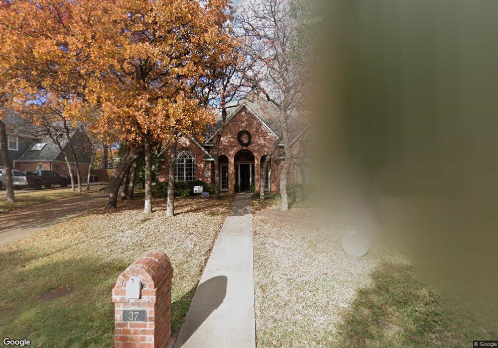 37 Oak Forrest Cir, Denton, TX 76210 - photo 1