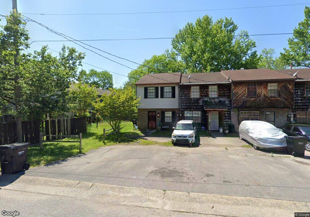 1900 Springlake Ct, Birmingham, AL 35215 - photo 1