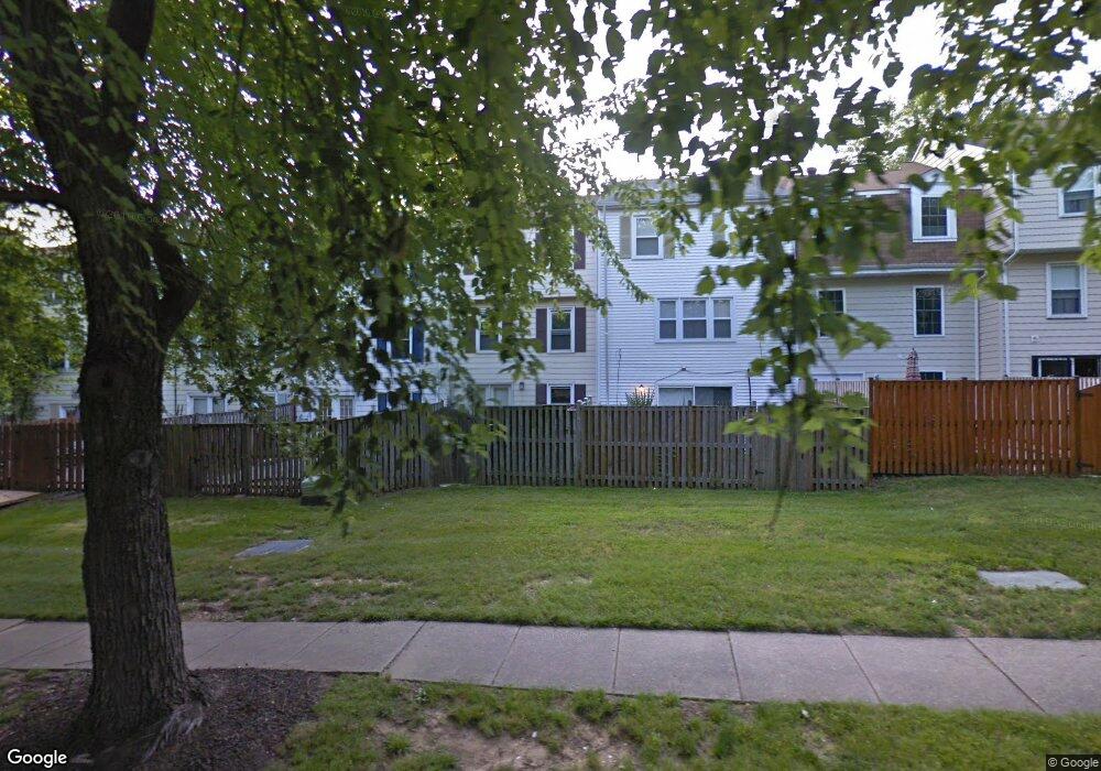 2216 Anvil Ln, Temple Hills, MD 20748 - photo 1