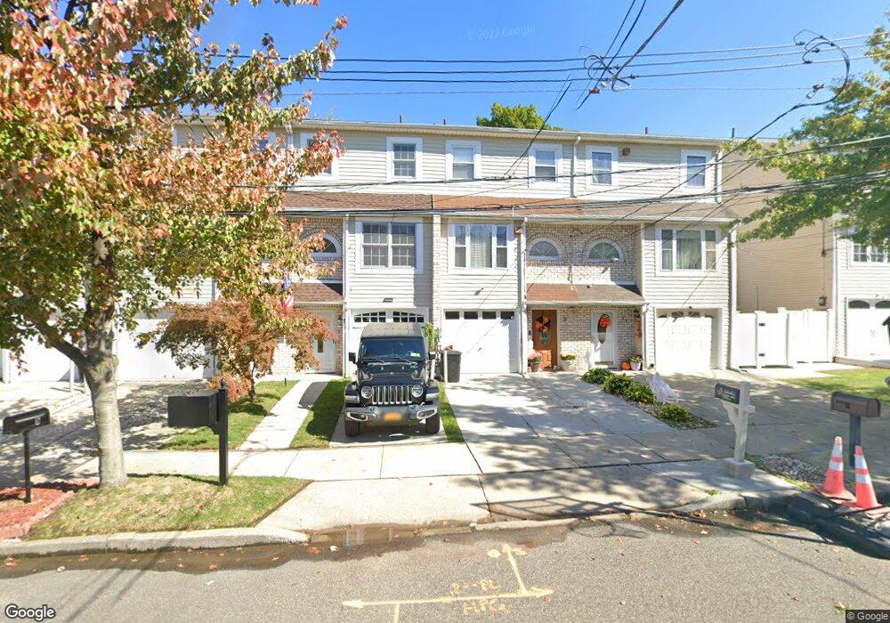 7 Eagan Ave, Staten Island, NY 10312 - photo 1