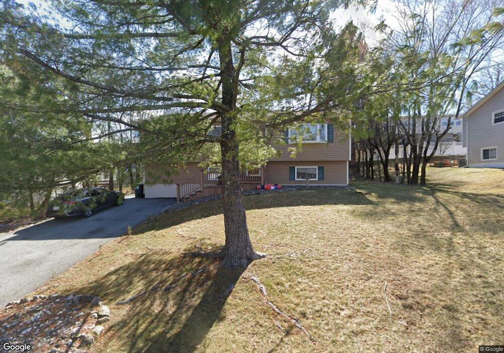 9 Twin Wells Ct, Middletown, NY 10940 - photo 1