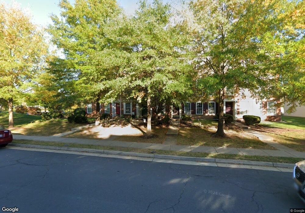 25807 Mews Terrace, Chantilly, VA 20152 - photo 1