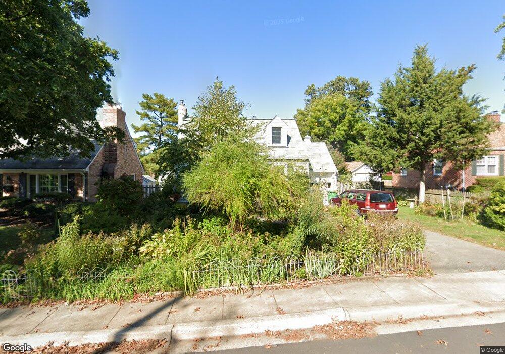 14 Hutton St, Gaithersburg, MD 20877 - photo 1