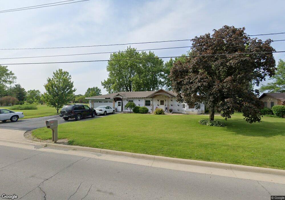 329 E Dustman Rd, Bluffton, IN 46714 - photo 1