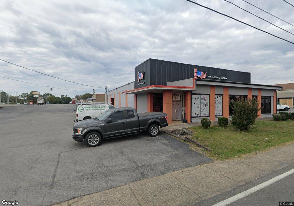 627 N Main St, Shelbyville, TN 37160 - photo 1