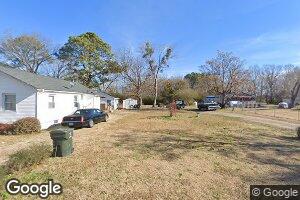 206 Meyer St, Enfield, NC 27823
