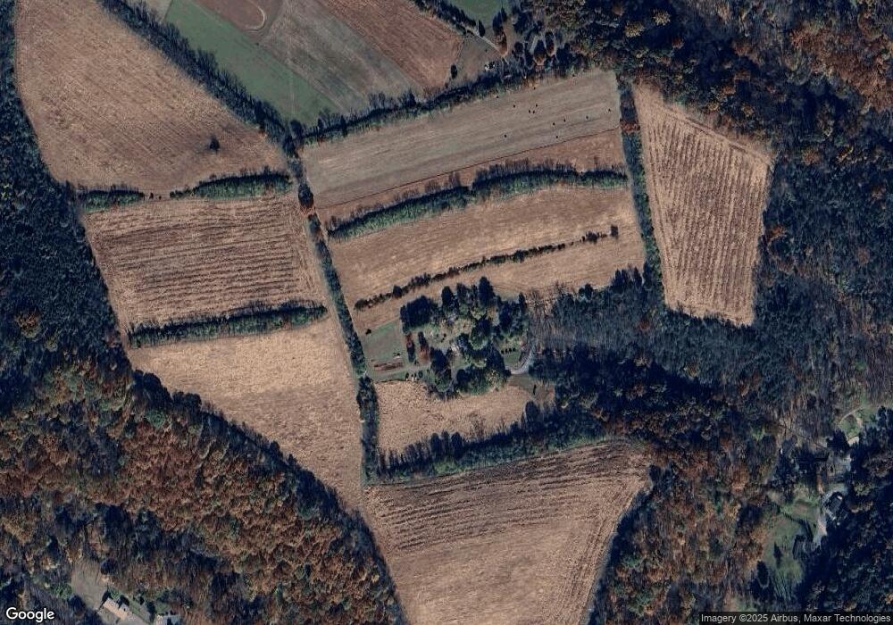 7920 Little Creek Rd, Bangor, PA 18013 - photo 1