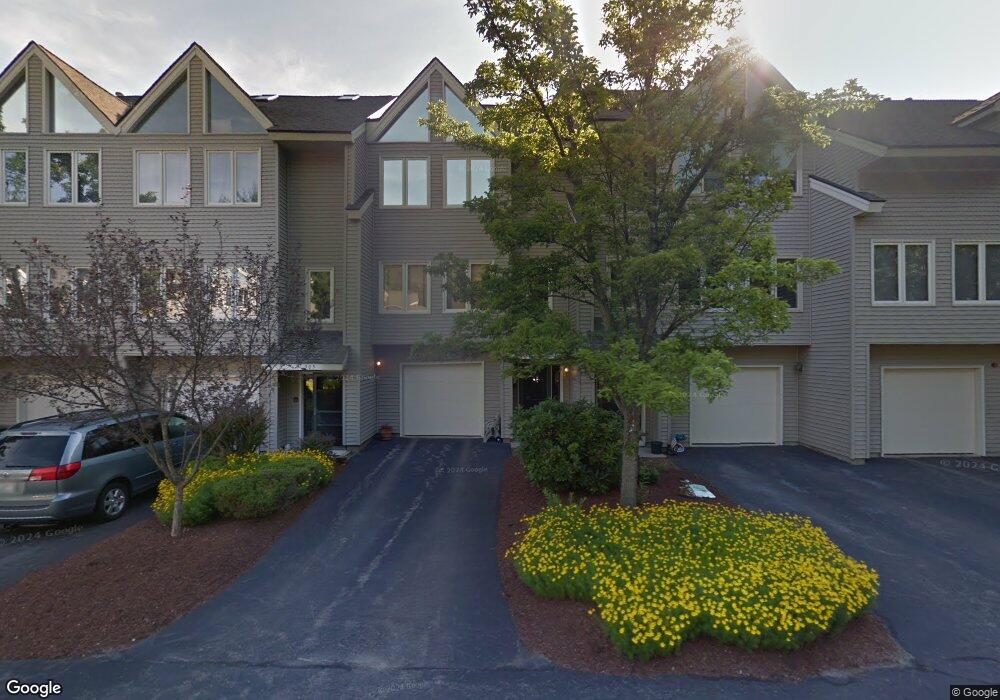 304 Holley Ln, Woonsocket, RI 02895 - photo 1