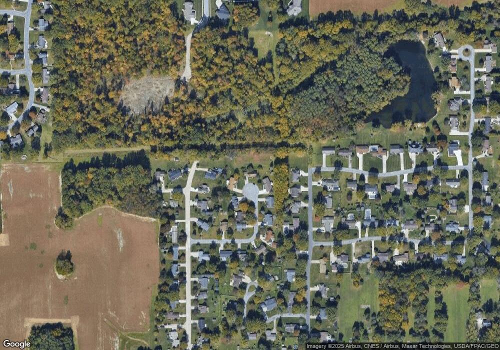 196 Ruskin Ct, Lima, OH 45806 - photo 1