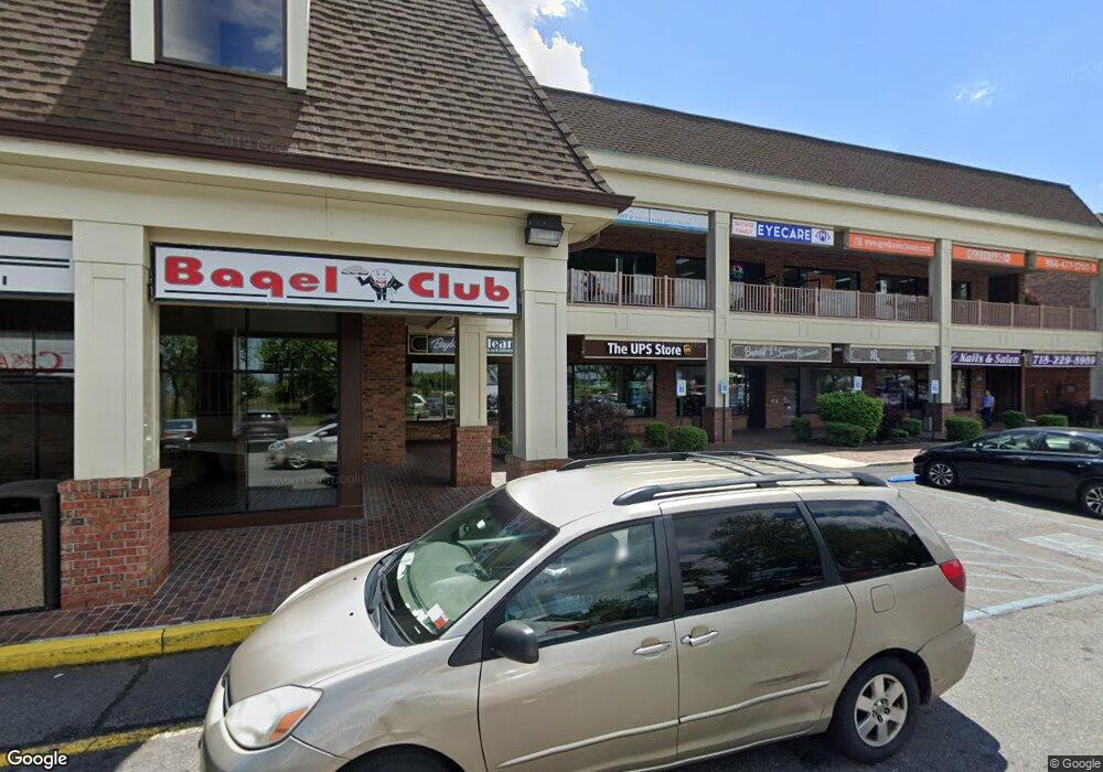 20812 Cross Island Pkwy, Bayside, NY 11360 - photo 1