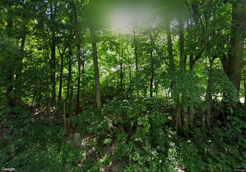 303 Dustin Tavern Rd, Weare, NH 03281 - photo 1