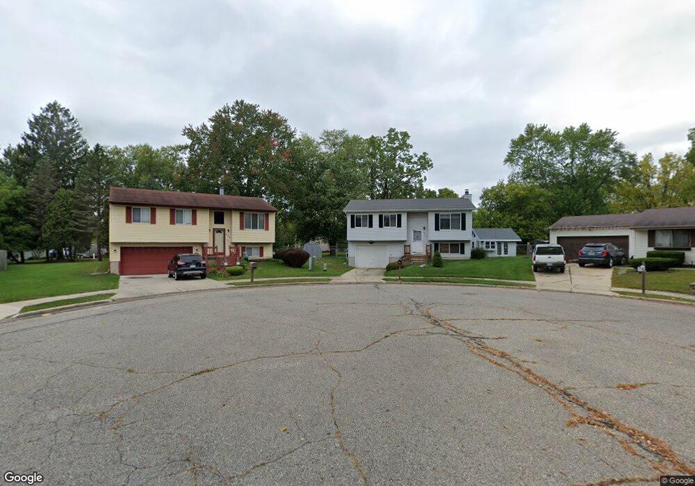 2024 Bradwell Ct, Lansing, MI 48911 - photo 1