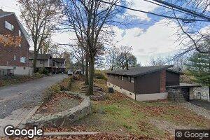 574 Art Ln Unit 2, Ridgefield, NJ 07657