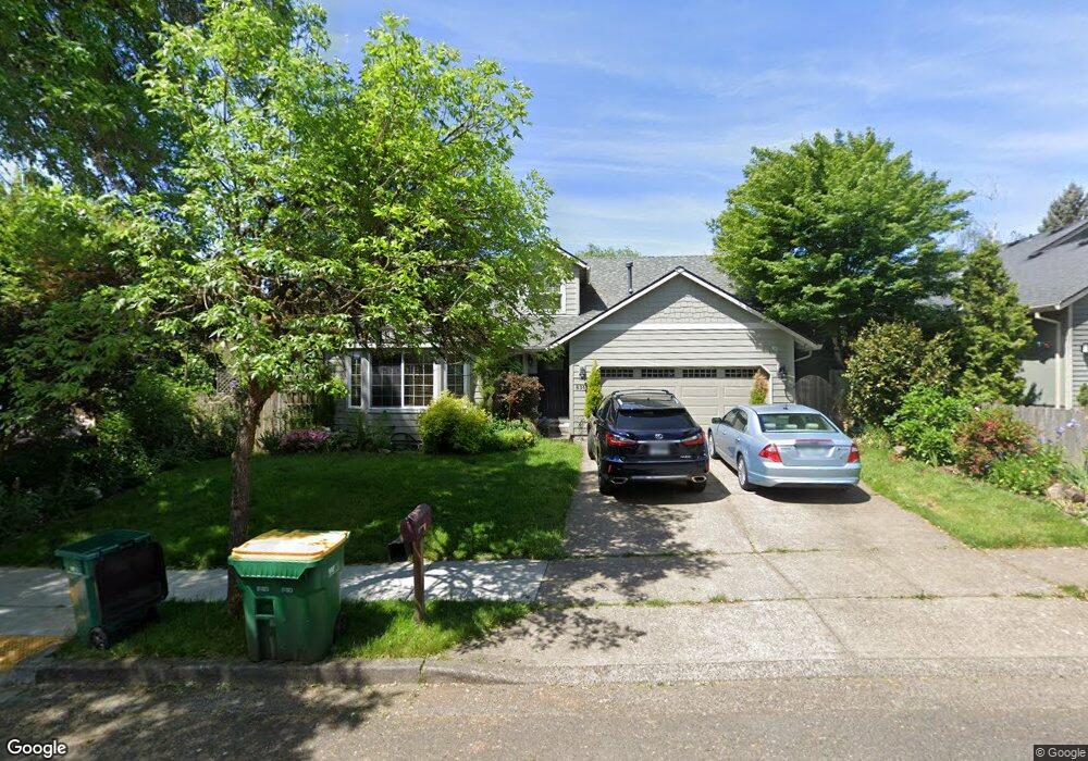 8365 SW Morgan Dr, Beaverton, OR 97008 - photo 1