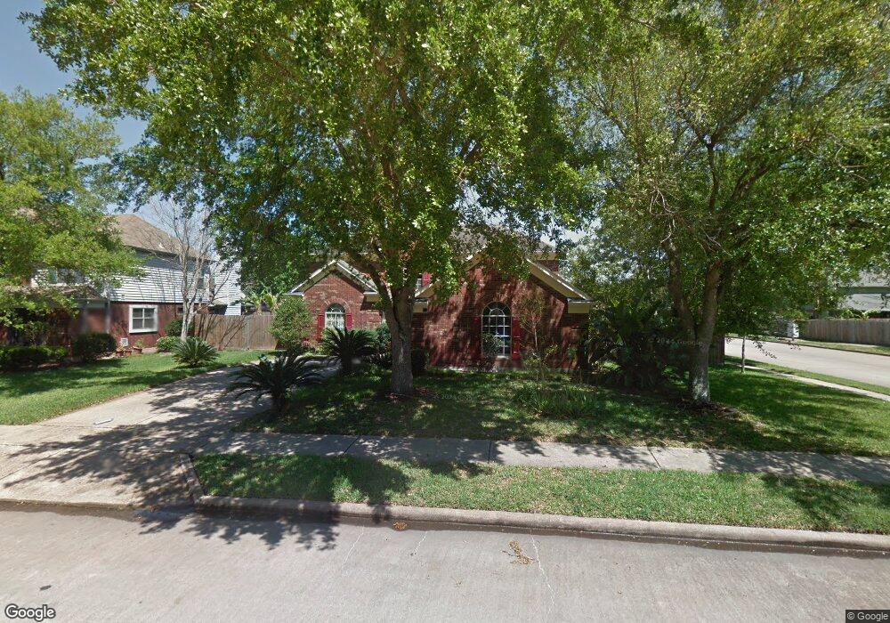 3915 Ivywood Dr, Pearland, TX 77584 - photo 1