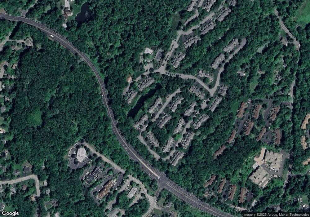 18 Horseshoe Cir unit 2, Ossining, NY 10562 - photo 1