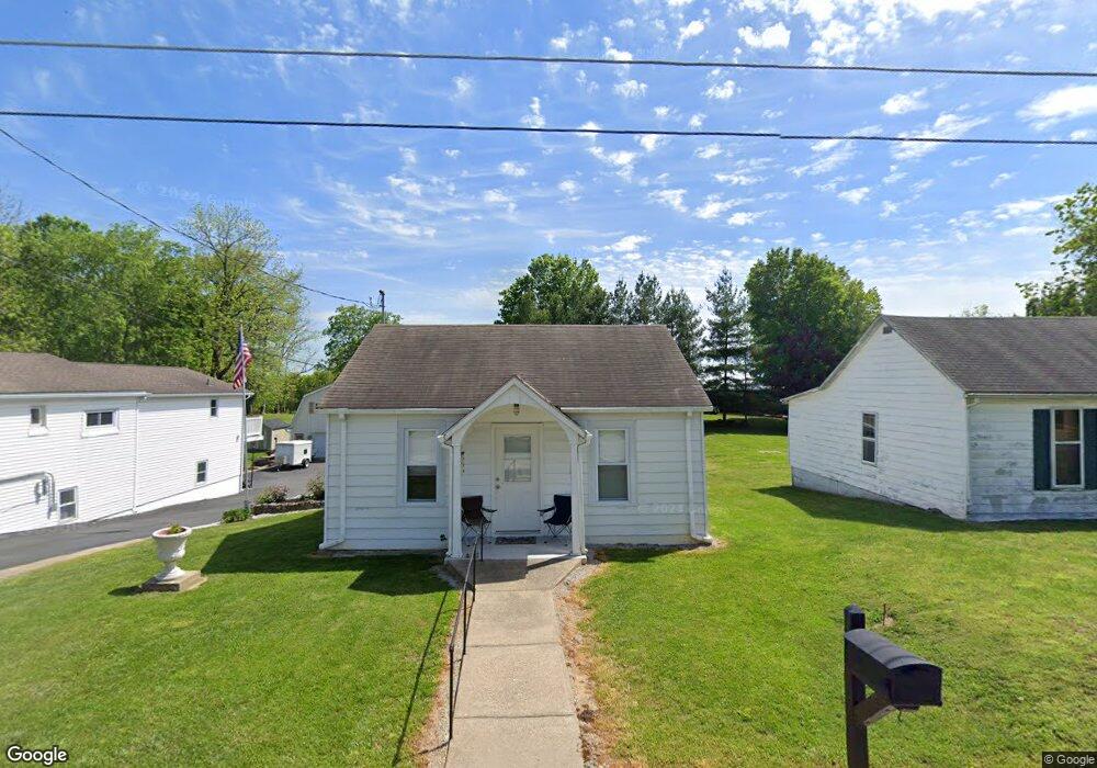 996 N Maple St, Corydon, IN 47112 - photo 1