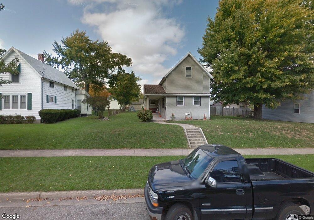 374 Elm St, Wabash, IN 46992 - photo 1