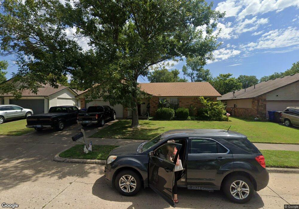 4605 S Maple Ave, Broken Arrow, OK 74011 - photo 1