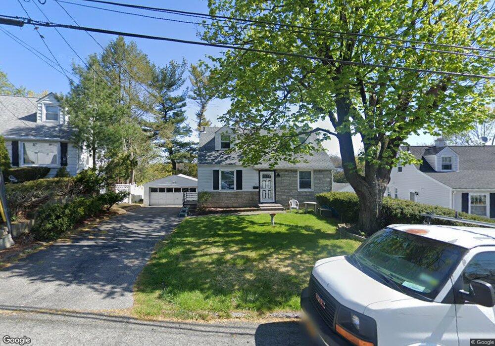 58 Remsen Cir, Yonkers, NY 10710 - photo 1