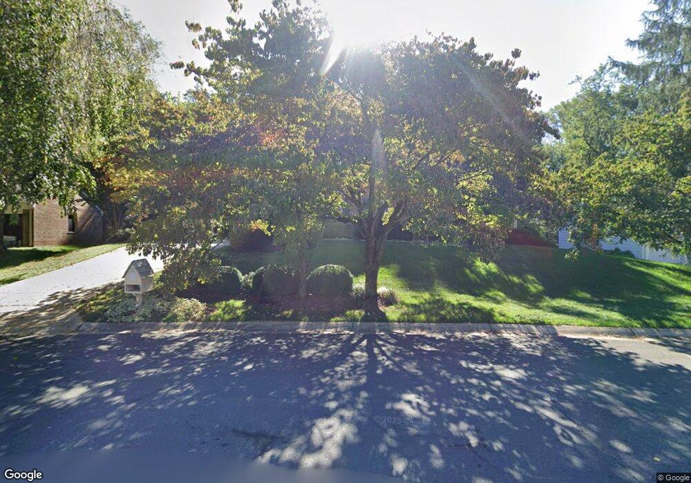 8109 Horseshoe Ln, Potomac, MD 20854 - photo 1