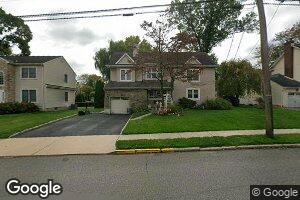 685 Center St, Oradell, NJ 07649