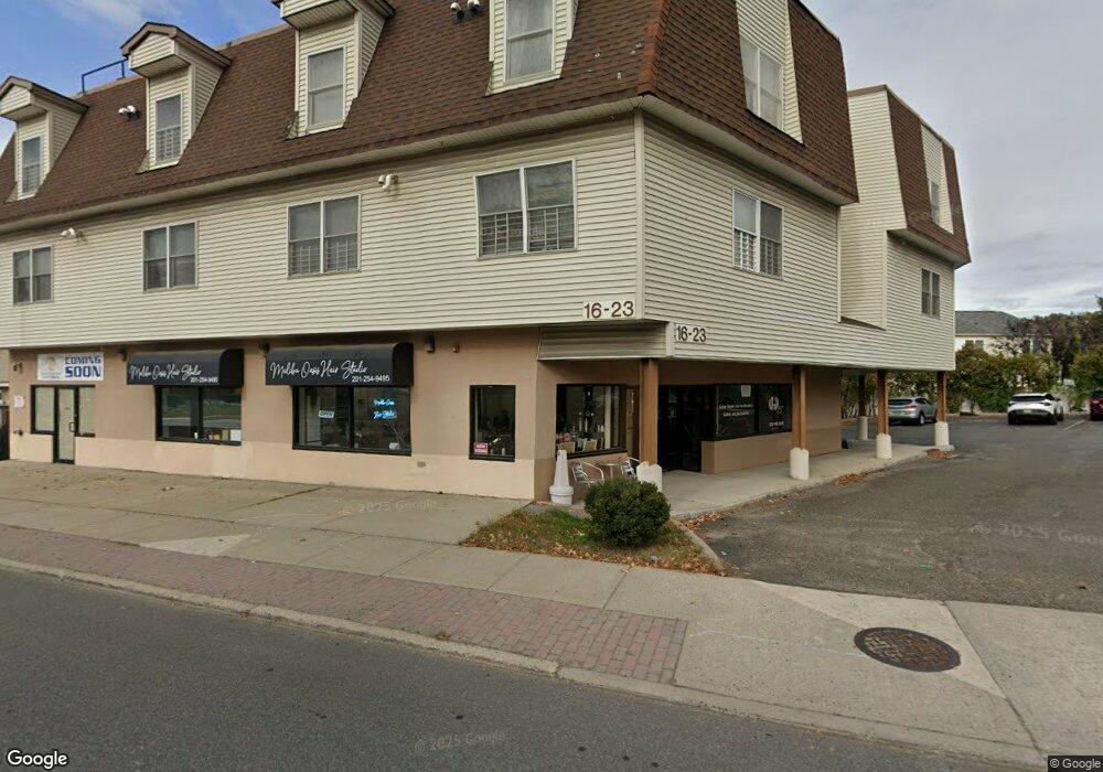 16-23 River Rd unit 2A, Fair Lawn, NJ 07410 - photo 1