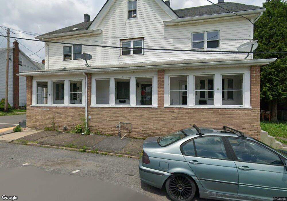 401 E Beech St, Hazleton, PA 18201 - photo 1