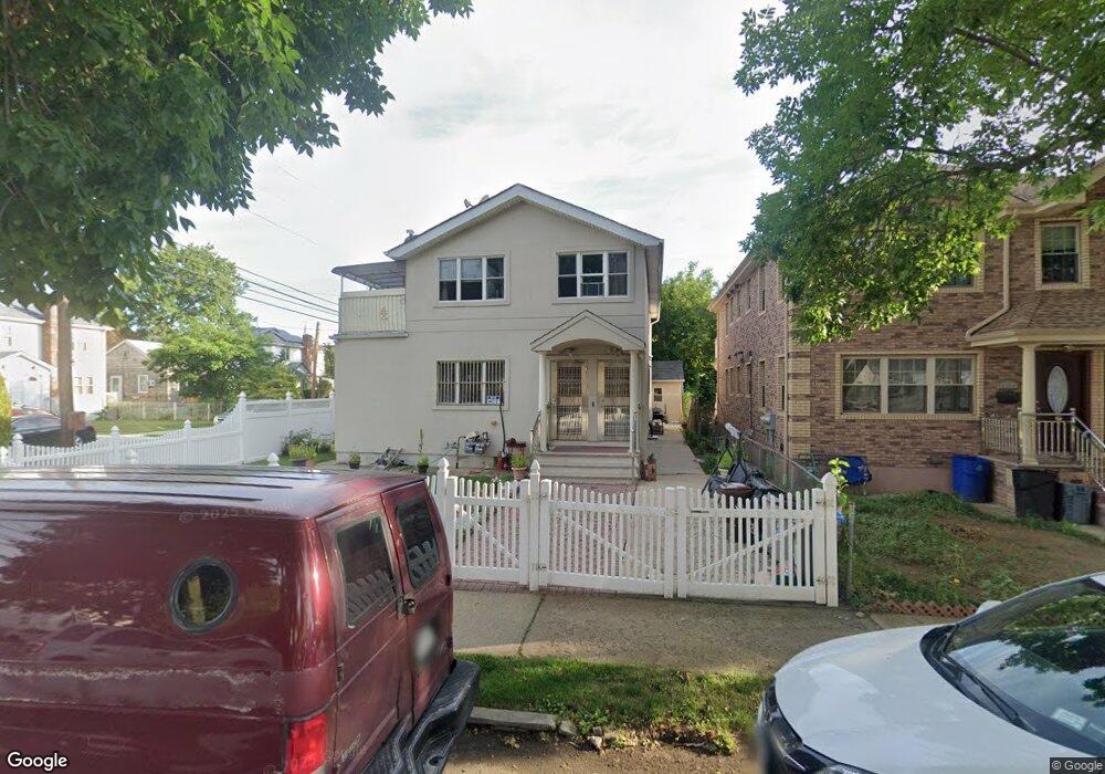 24101 85th Rd, Bellerose, NY 11426 - photo 1