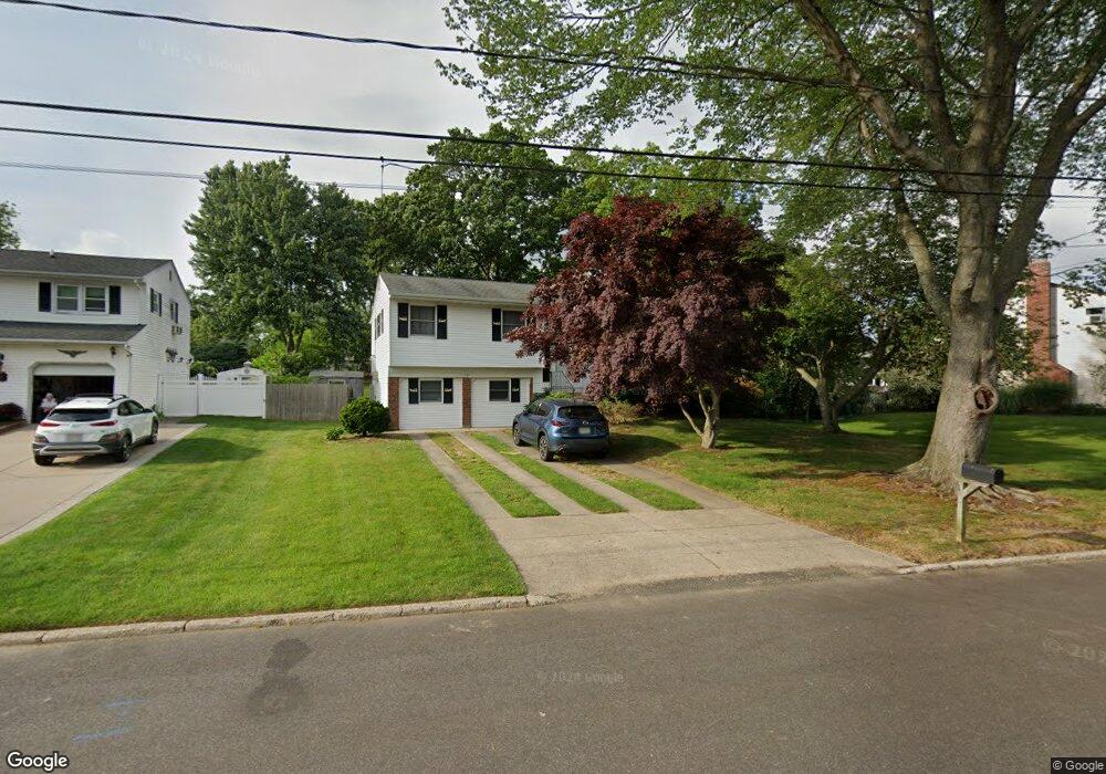 157 Bretton Rd, Hauppauge, NY 11788 - photo 1