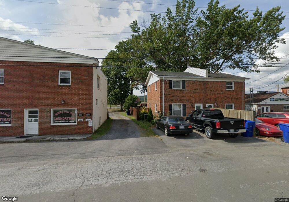 652-A W 11th St, Front Royal, VA 22630 - photo 1