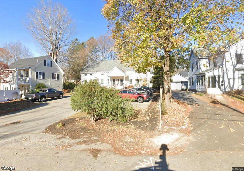 16 Hall Place unit 16B, Exeter, NH 03833 - photo 1