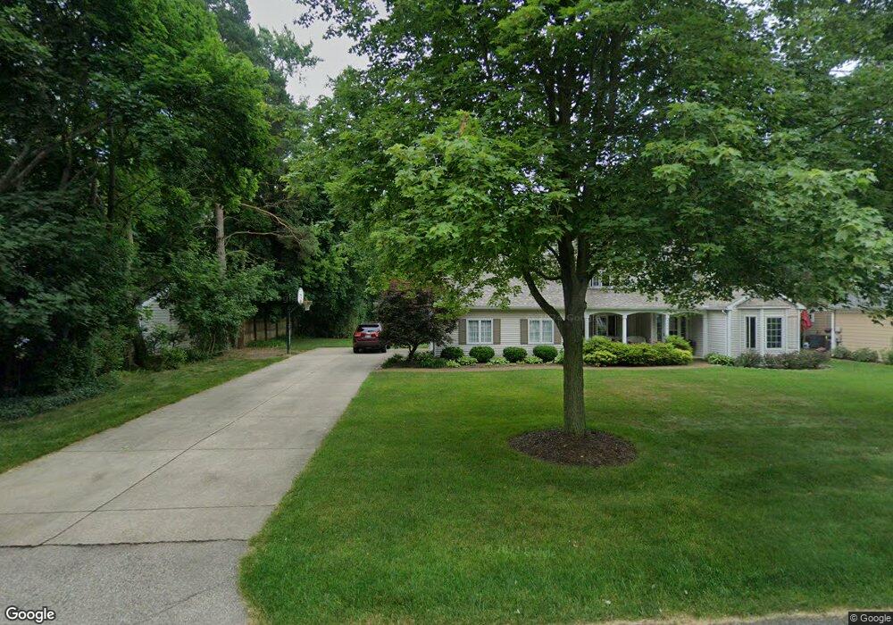 7545 Lilac Ct, West Bloomfield, MI 48324 - photo 1