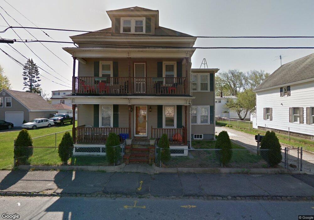 11 Waverly St unit 2, Taunton, MA 02780 - photo 1