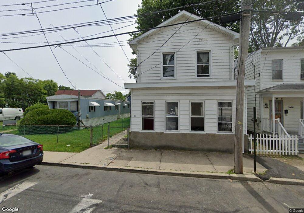 28 Clinton St unit 30-Upper, Haverstraw, NY 10927 - photo 1