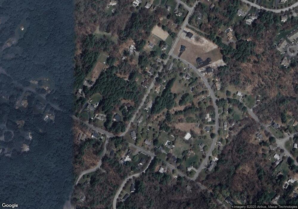 5 Warren St, Georgetown, MA 01833 - photo 1