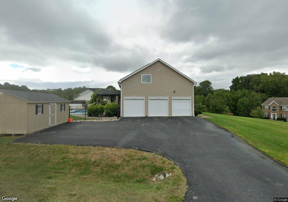 2811 Angus Chase Ln, Huntingtown, MD 20639 - photo 1