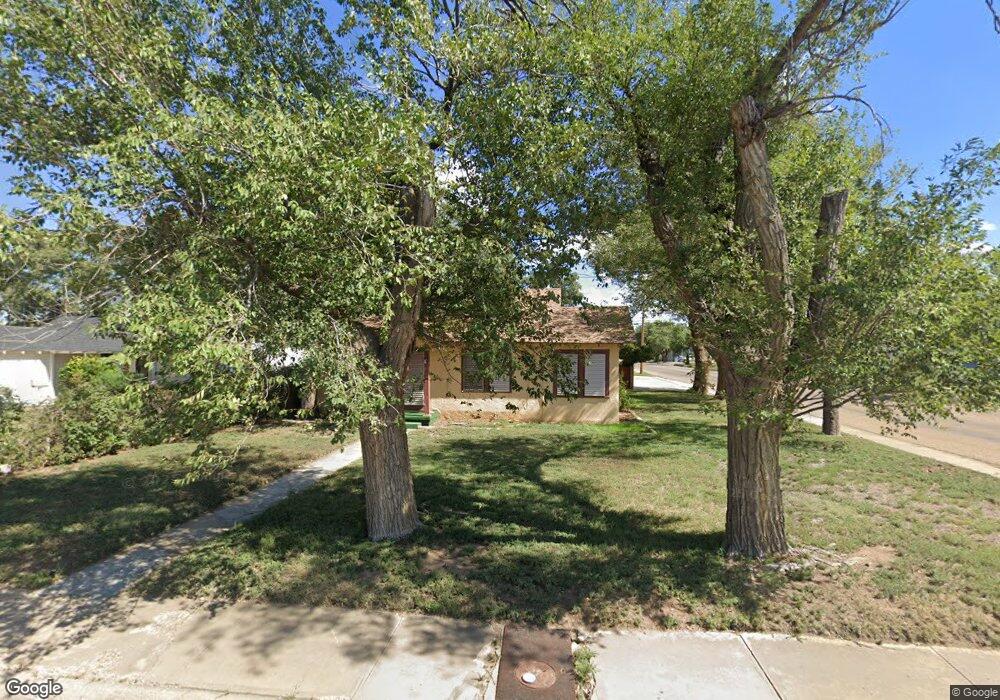 423 S Meredith Ave, Dumas, TX 79029 - photo 1