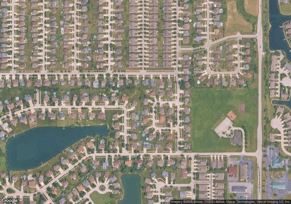 10526 Kirby Cir, Crown Point, IN 46307 - photo 1