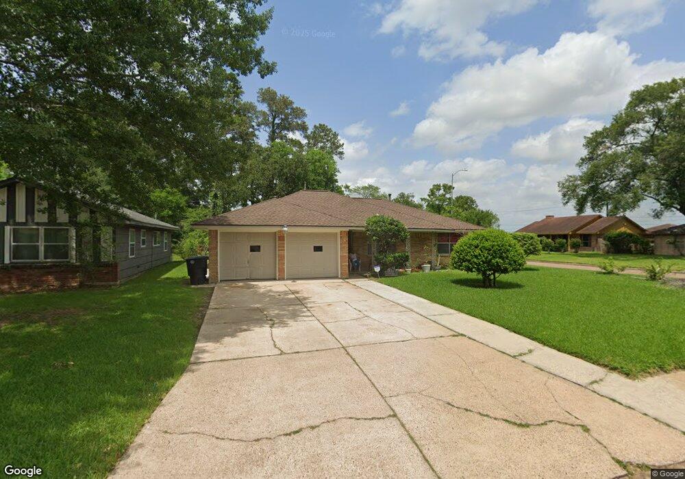 7733 Caddo Rd, Houston, TX 77016 - photo 1