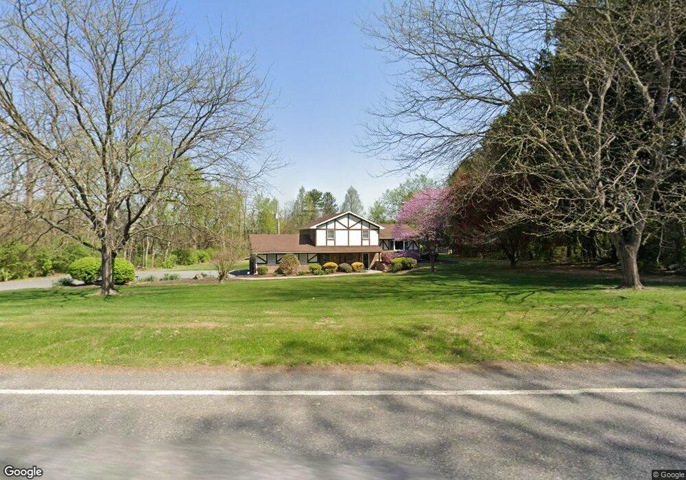 1082 Cross Keys Rd, Reading, PA 19605 - photo 1