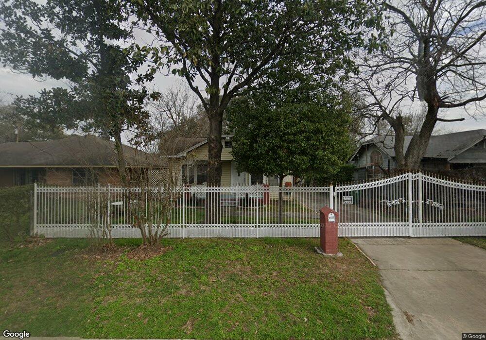 4412 Edison St, Houston, TX 77009 - photo 1