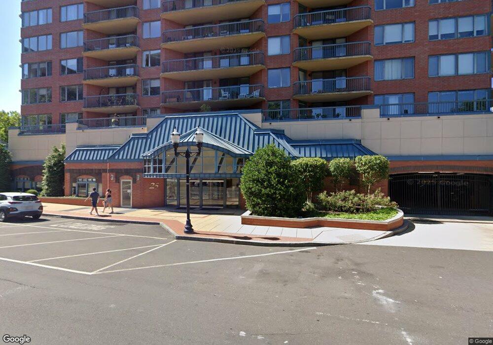 23 Forest St, Stamford, CT 06901 - photo 1