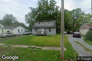 916 W Eureka St, Lima, OH 45801